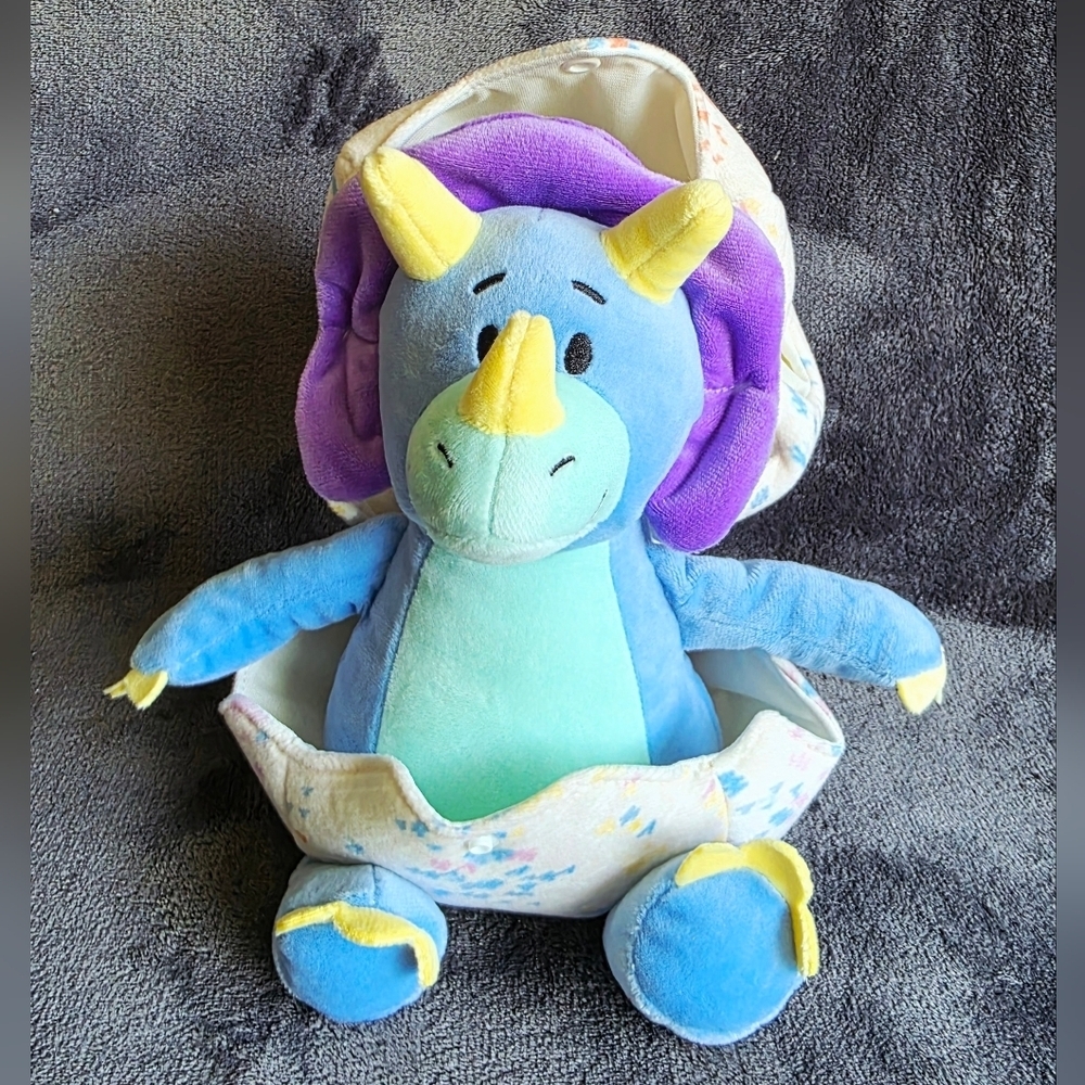 New Gigglescape 9.5" Purple Triceratops dinosaur in Egg Stuffed Animal kid toy